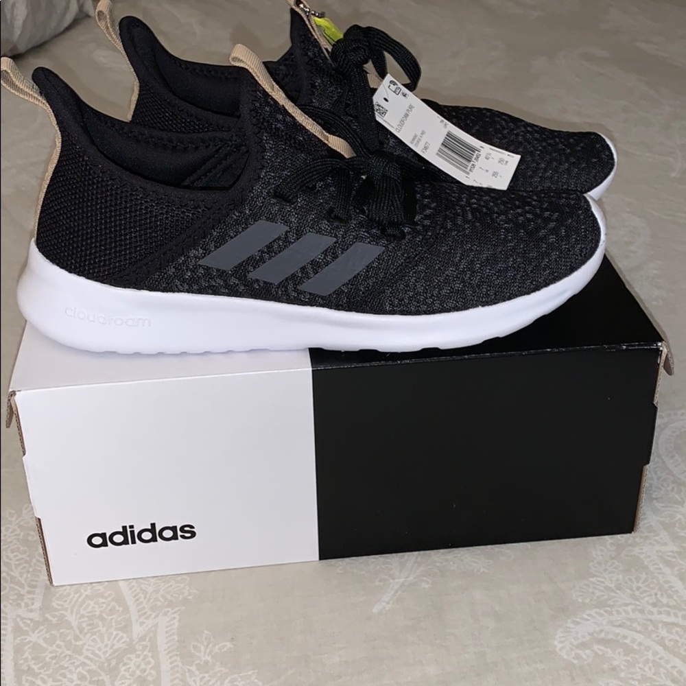 •FIRM PRICE• NWT Adidas Cloudfoam Pure